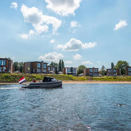 Europarcs Aan De Maas Village de vacances *