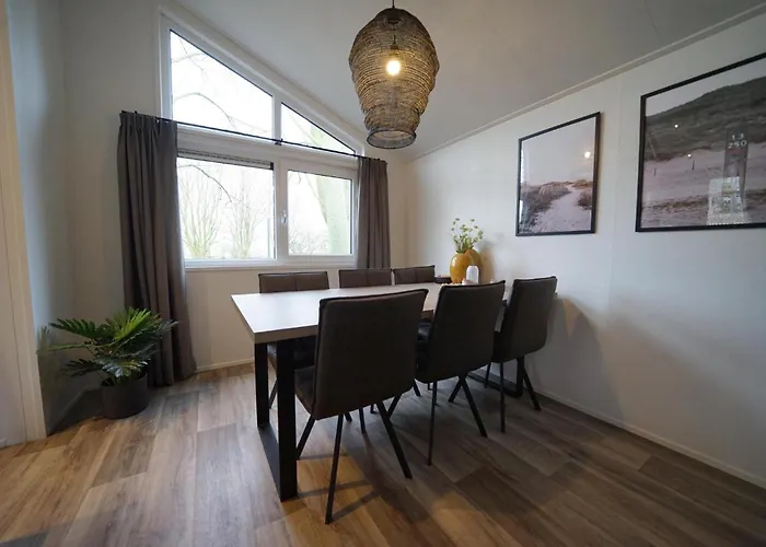 פארק נופש Aan De Maas *