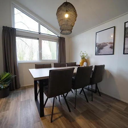 Prázdninový areál Aan De Maas *