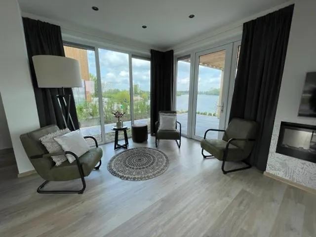 Vakantiepark Europarcs Aan De Maas Kerkdriel