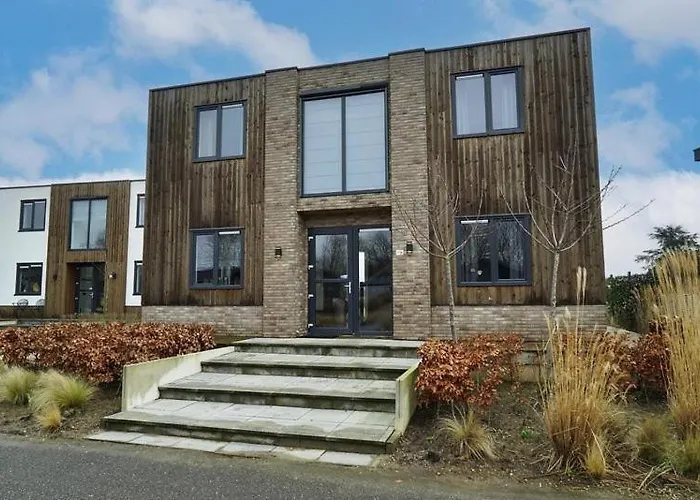 Vakantiepark Europarcs Aan De Maas Kerkdriel